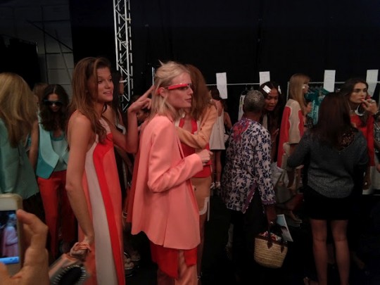 Desfile con las gafas de Google