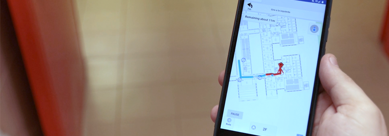 Indra, Fundación Universia y la USAL impulsan el nacimiento de una app capaz de guiar en interiores a personas con discapacidad visual