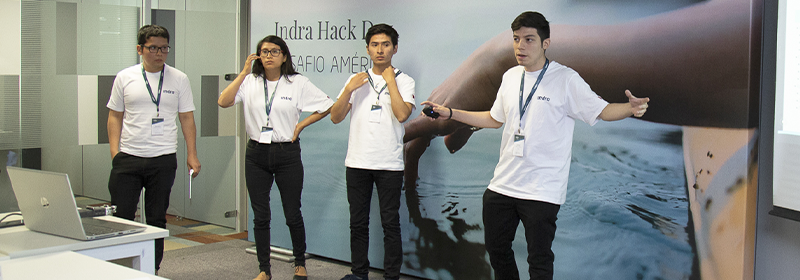 Perú, ganador del primer “Hack Day, Desafío América”, la iniciativa de Indra para potenciar el talento joven en Latinoamérica