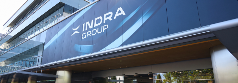 Entrada a las oficinas centrales de Indra Group